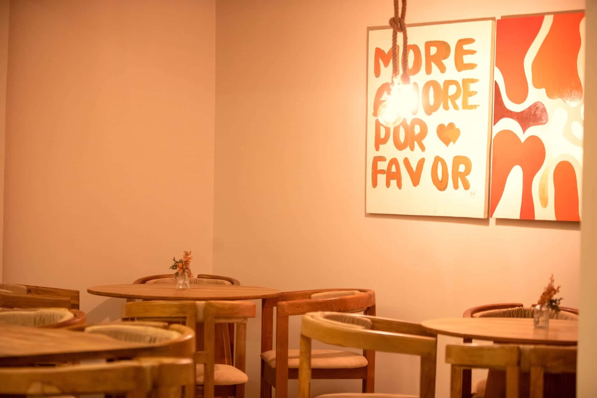 Acropole — restaurant & bar, Cotonou